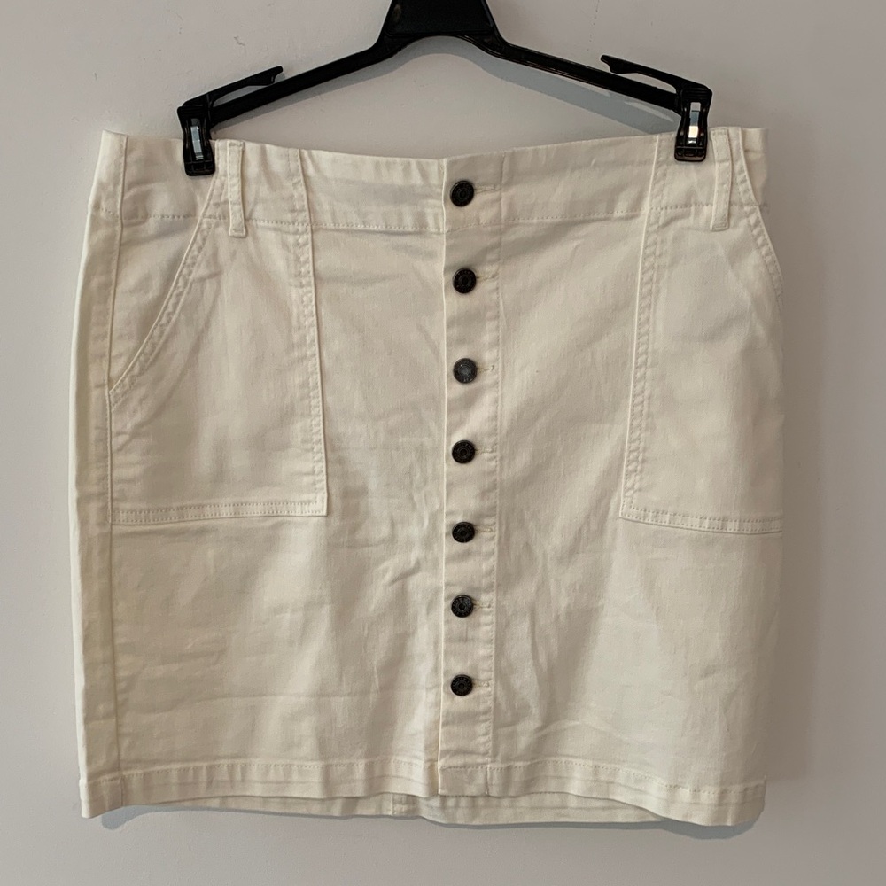 Kut from the Kloth Ivory Skirt cotton mini rivet buttons nwt  size 12
